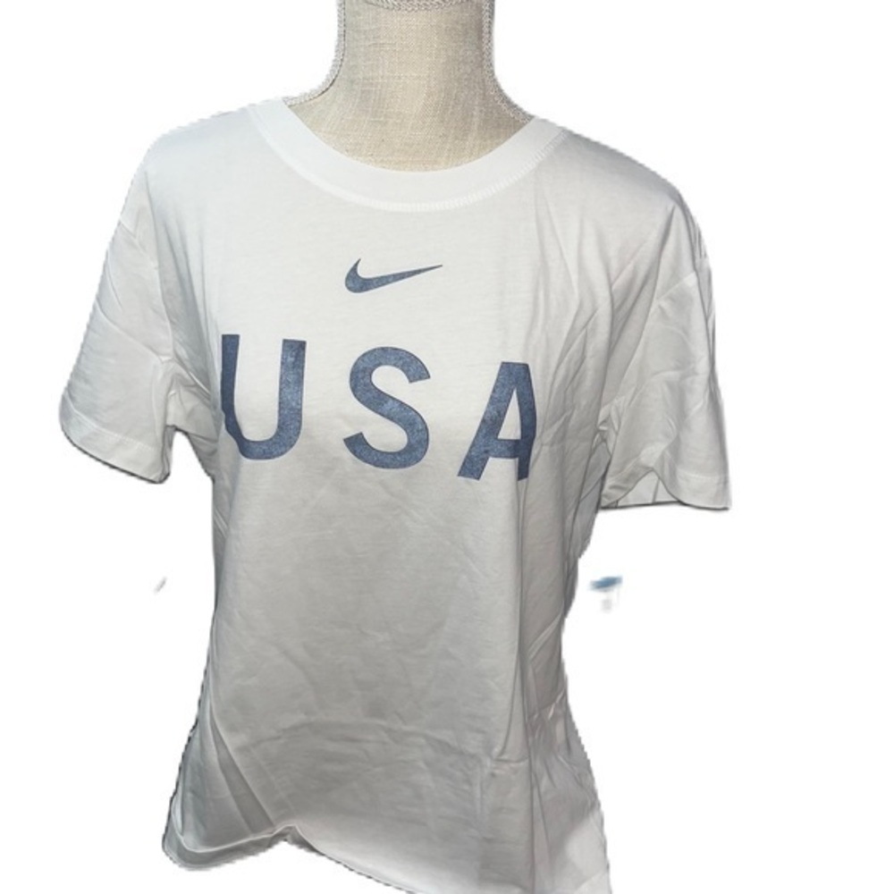 NWT Nike White USA T-Shirt Medium
